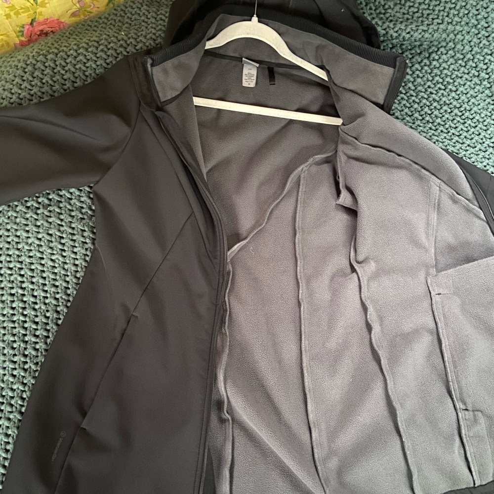 Champion VentureDry Waterproof Warm Lined Medium Women's Black Hooded Jacket - Picture 12 of 13